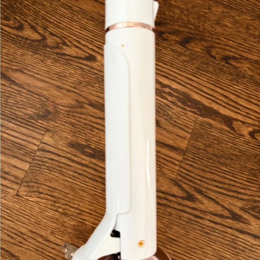 T3 Micro • White Rose Gold • SinglePass Curl • 1.25" • #77581 • CERAMIC • SLEEK - Picture 3 of 4